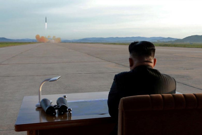 Ai giữ ‘nút hạt nhân’ của Triều Tiên khi ông Kim ở Singapore?